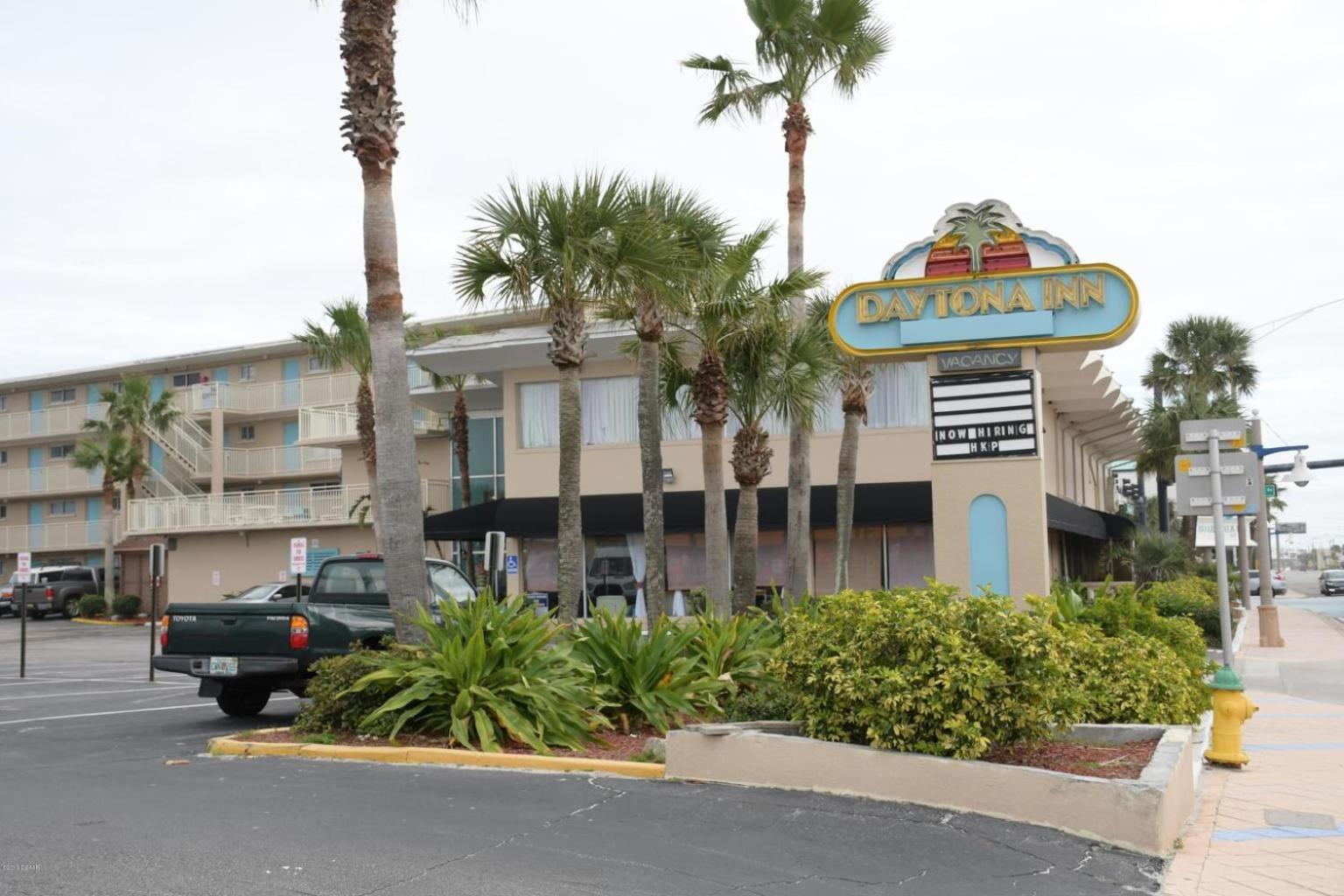 Apartament Ocean Breeze - Direct Ocean Front-Pool Is Open Daytona Beach Zewnętrze zdjęcie