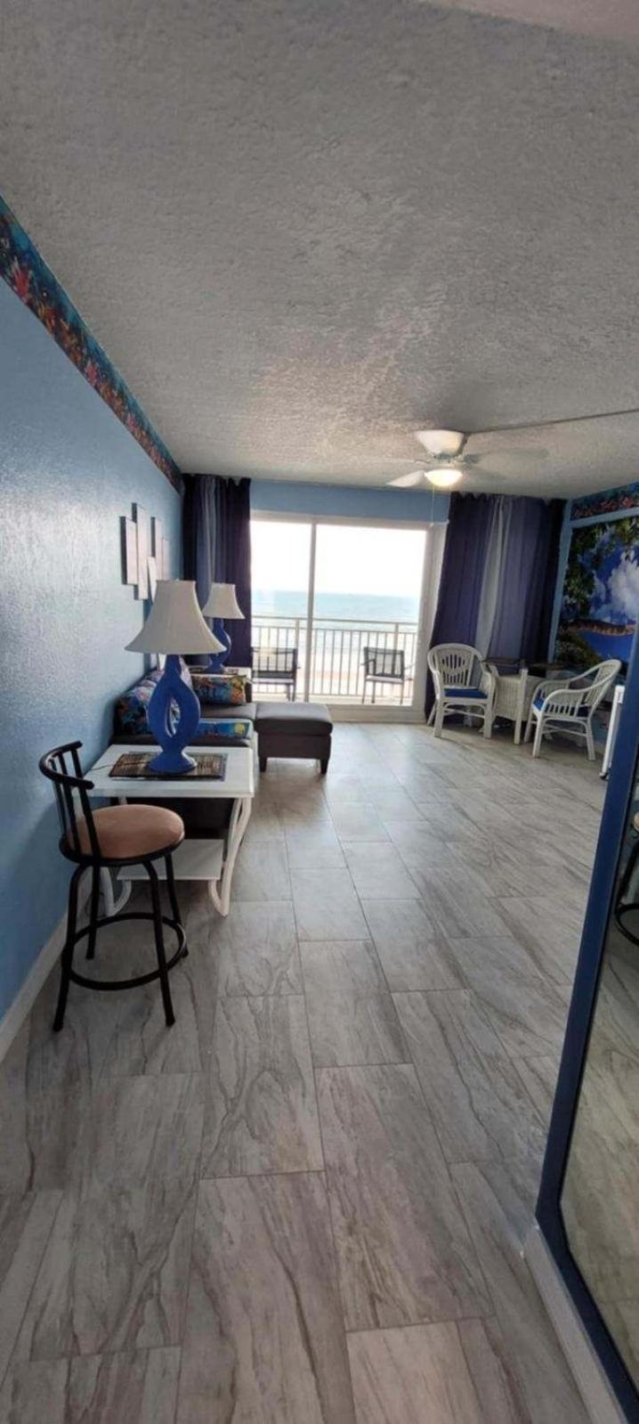 Apartament Ocean Breeze - Direct Ocean Front-Pool Is Open Daytona Beach Zewnętrze zdjęcie