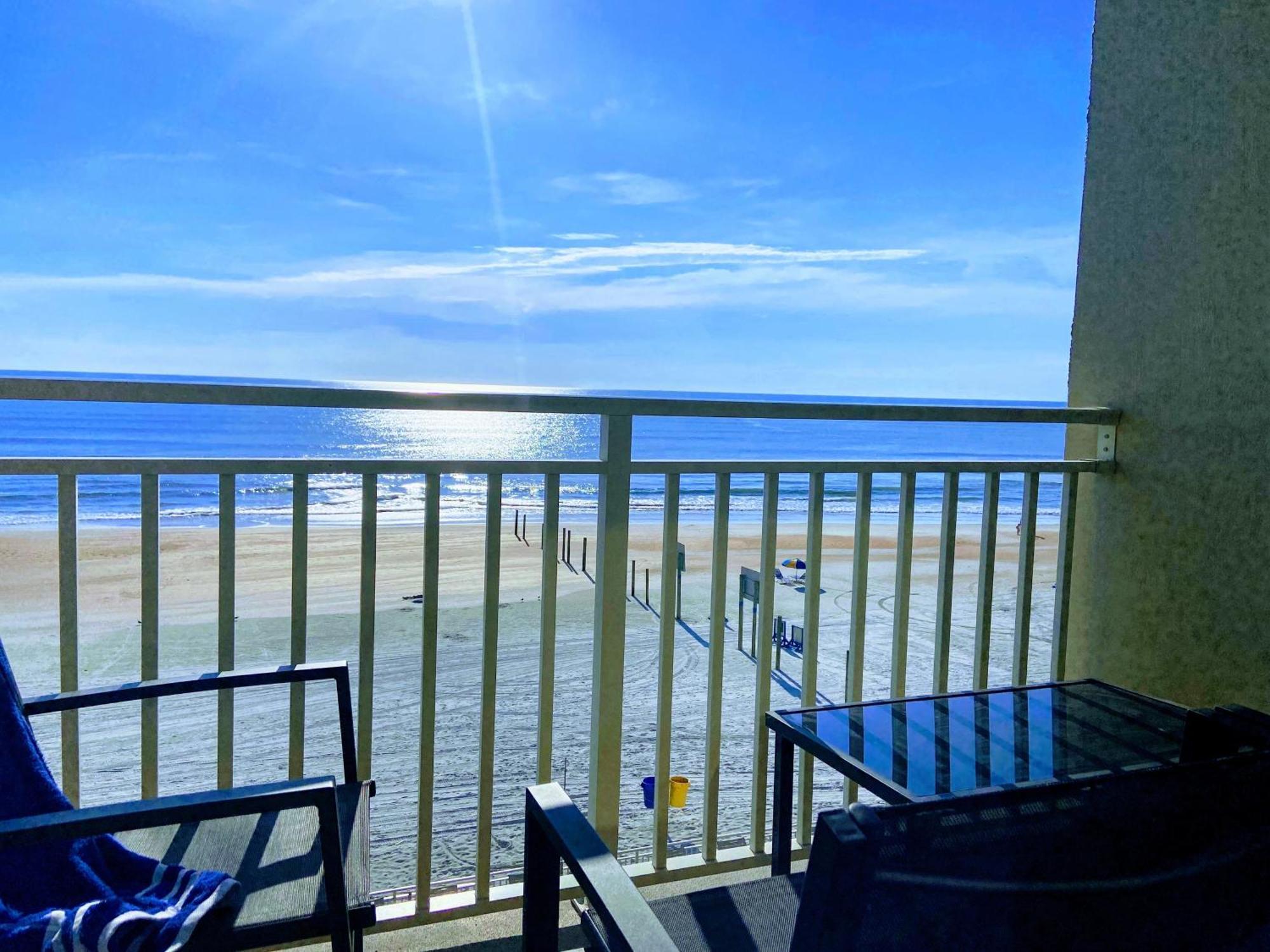 Apartament Ocean Breeze - Direct Ocean Front-Pool Is Open Daytona Beach Zewnętrze zdjęcie