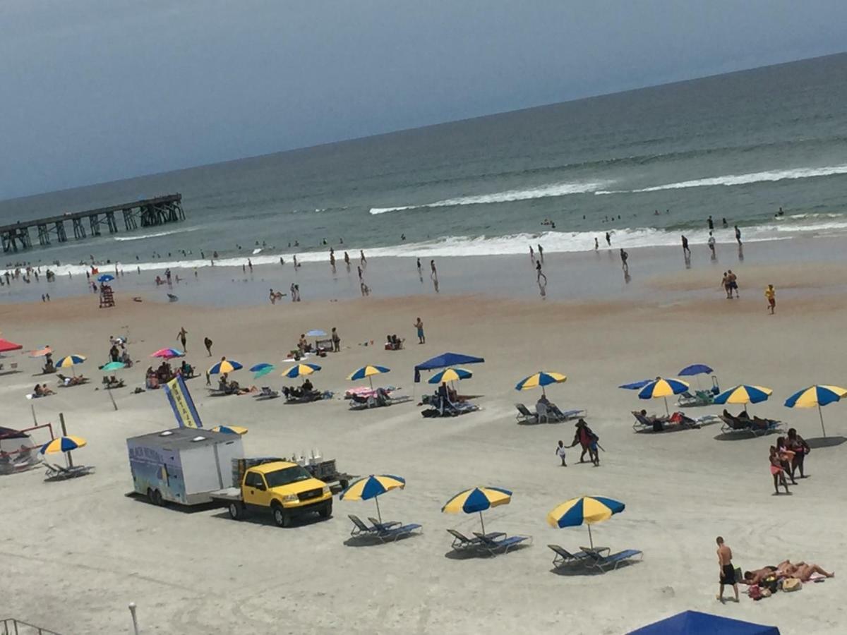 Apartament Ocean Breeze - Direct Ocean Front-Pool Is Open Daytona Beach Zewnętrze zdjęcie