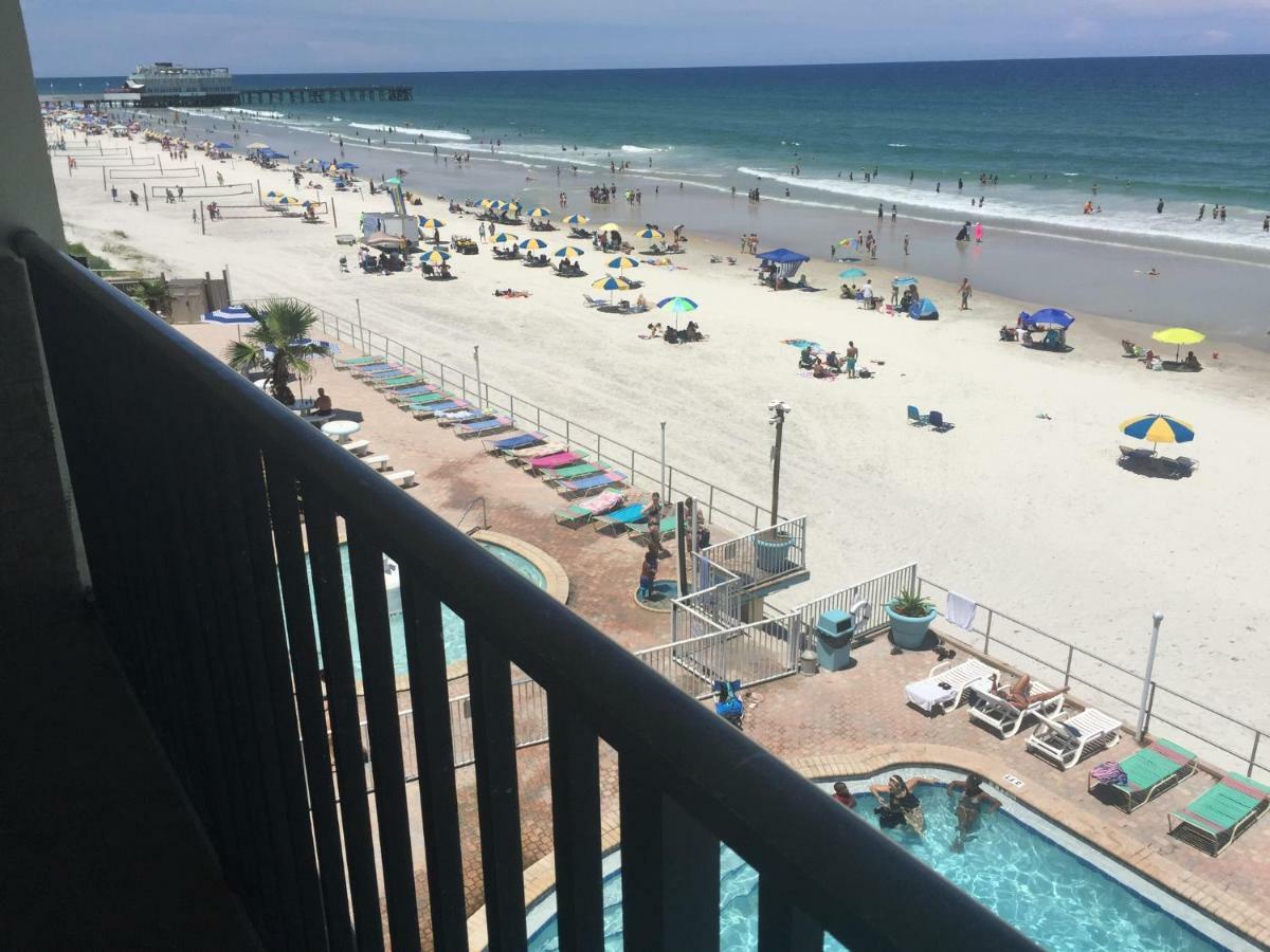 Apartament Ocean Breeze - Direct Ocean Front-Pool Is Open Daytona Beach Zewnętrze zdjęcie