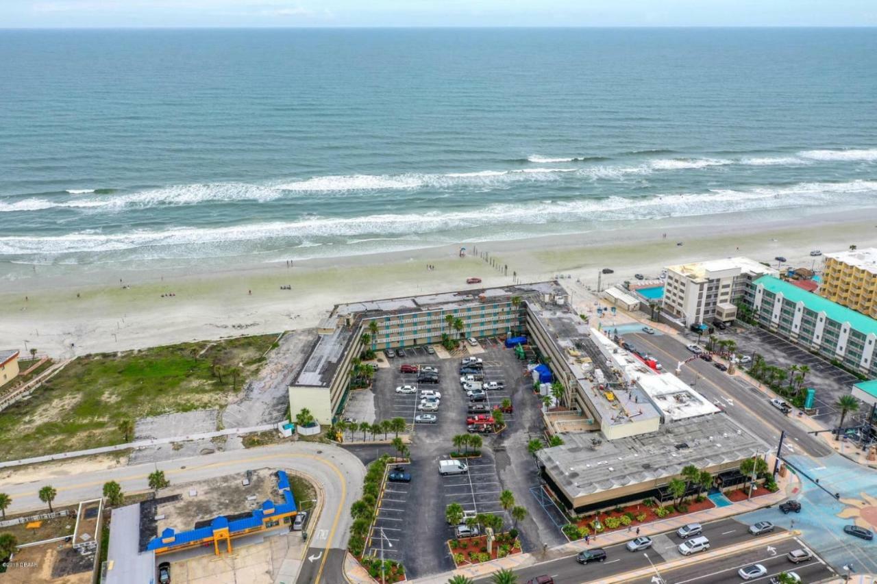 Apartament Ocean Breeze - Direct Ocean Front-Pool Is Open Daytona Beach Zewnętrze zdjęcie